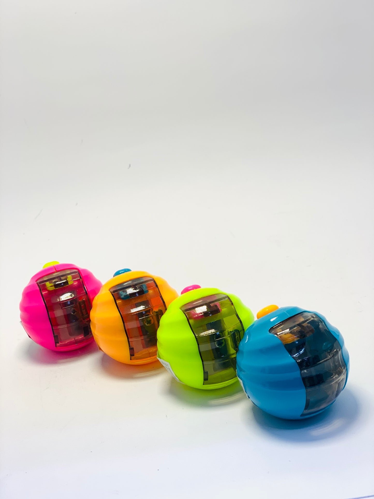 YALONG MIX CLR مبراة مستديرة لكل قطعة