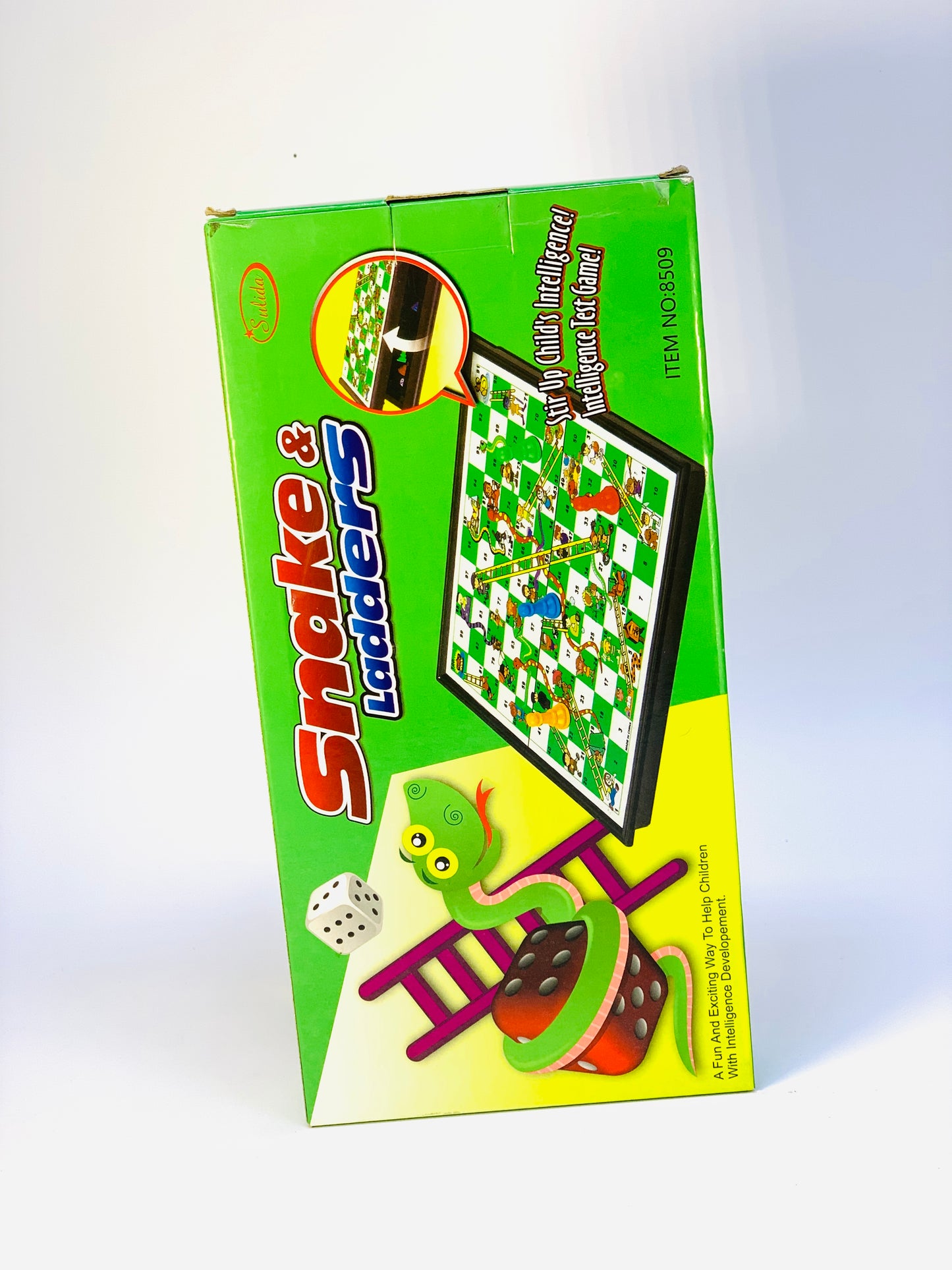 SNAKE & LADDERS GAMES