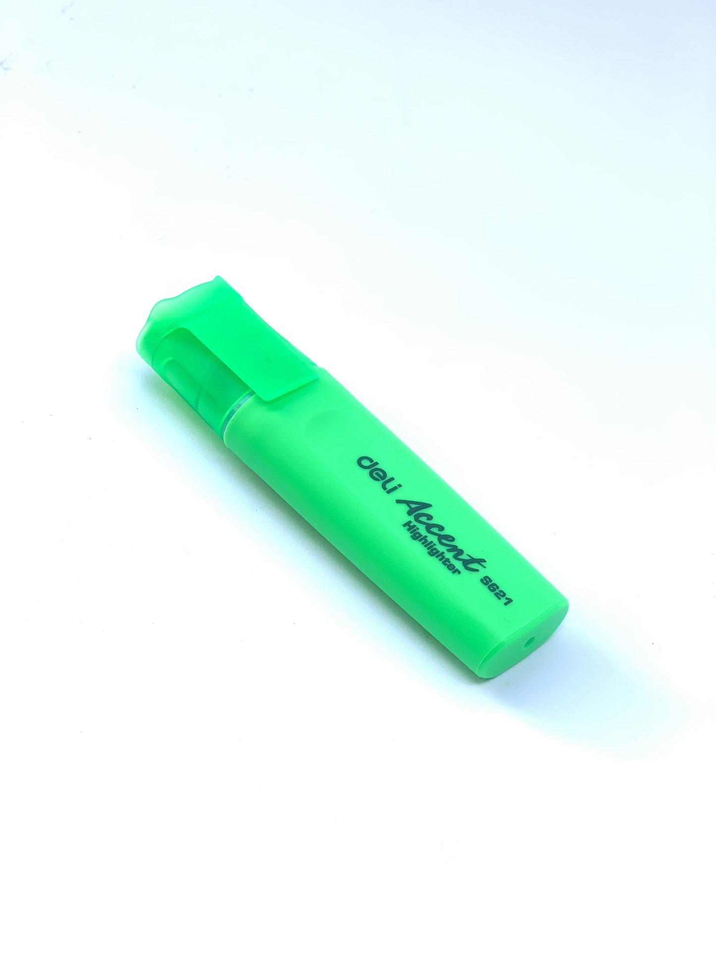 Deli Delight 1-5mm Chisel Tip Highlighter Pen,green