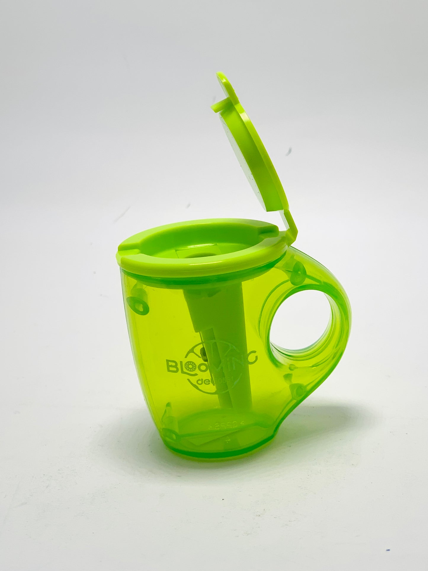 مبراة الكوب