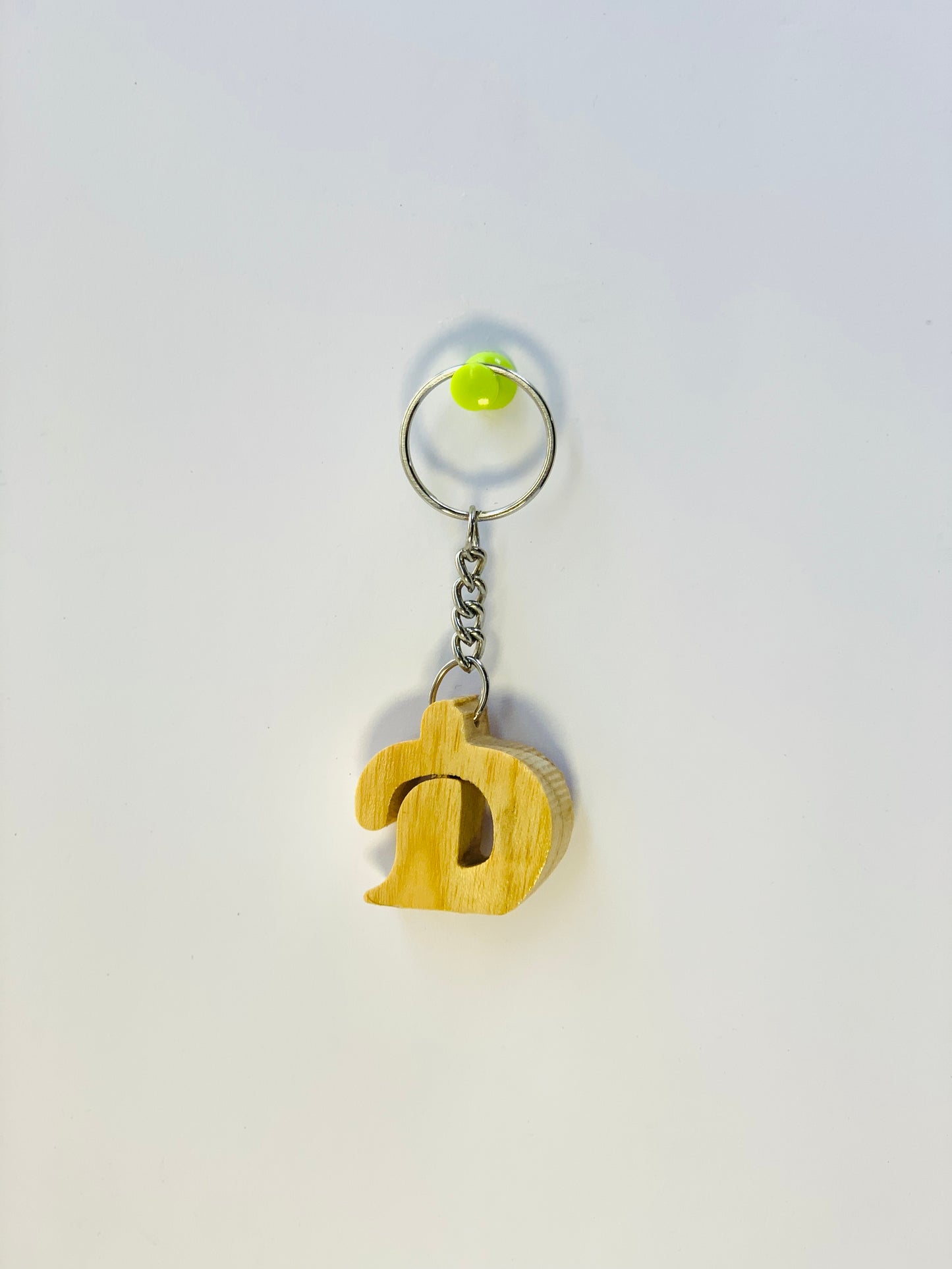 KEY CHAIN LETTER (D)