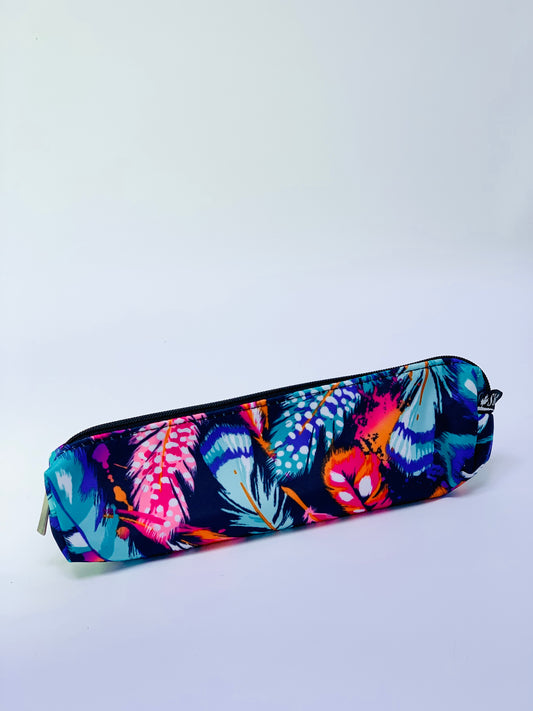 COLOR FEATHER  PENCIL CASE