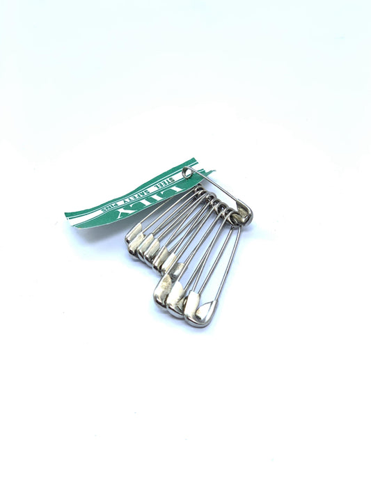 SILVER STRONG SAFETY PIN